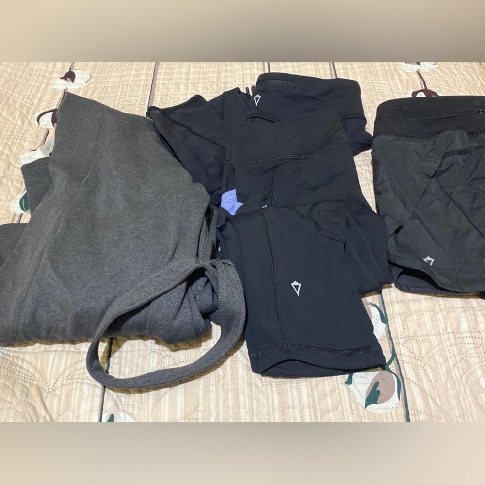 Ivivva girl bundle size 12